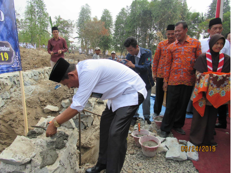 Peletakan Batu Pertama Masjid, Menuju MAN 1 Kota Serang Berbasis Pesantren.
